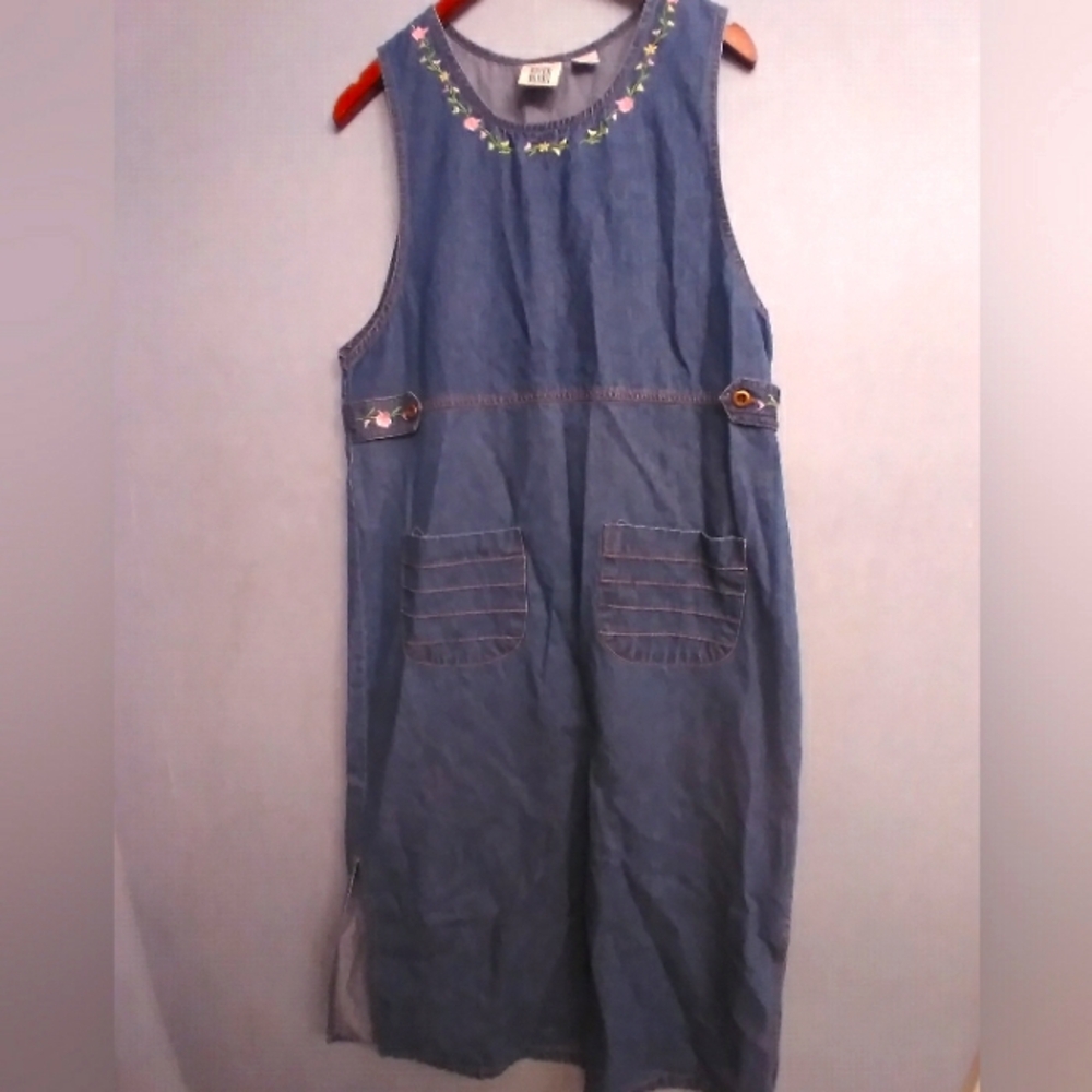 Alfred Angelo Denim Dress Embroidered Floral Sleeveless Pockets‎ Cottagecore